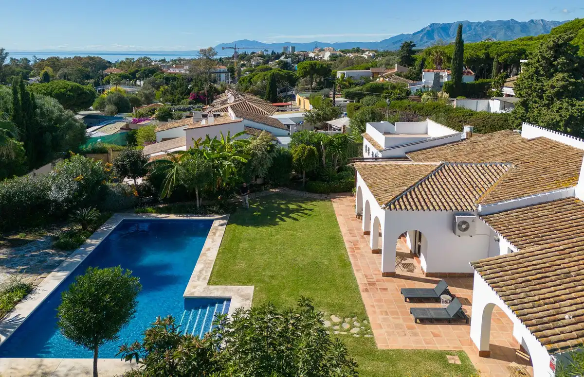 Xalet amb piscina en venda a Elviria - Cabopino, imagen 3