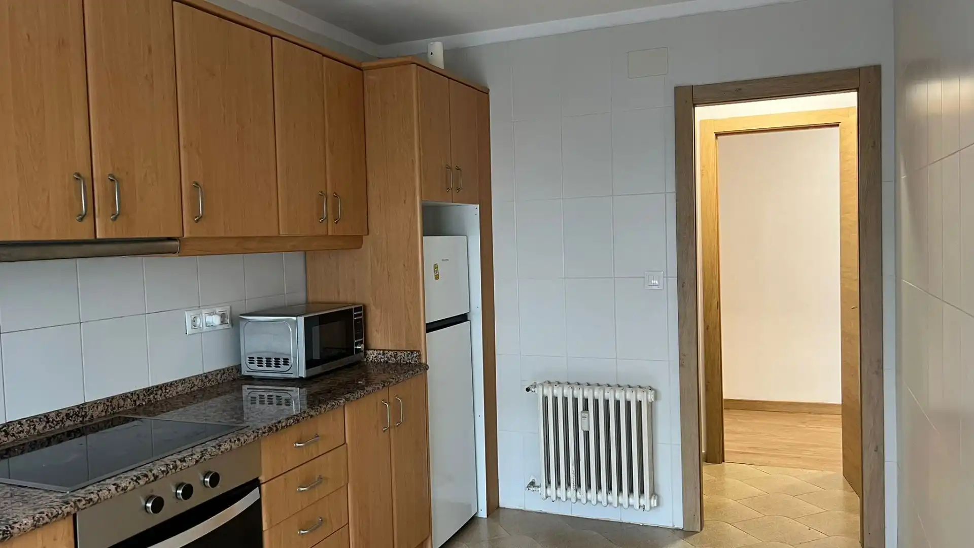 Cocina de Piso en venta en Cangas de Onís con Calefacción