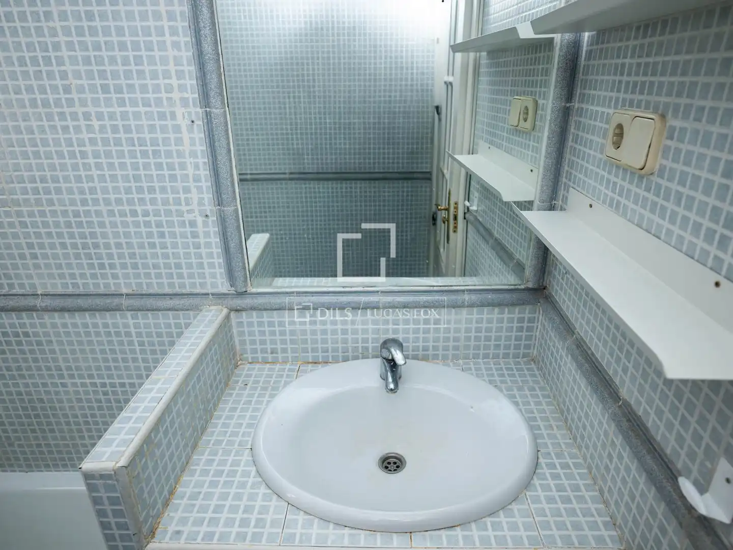 Badezimmer von Dachboden zur Miete in Madrid mit Klimaanlage, Heizung und Terrasse