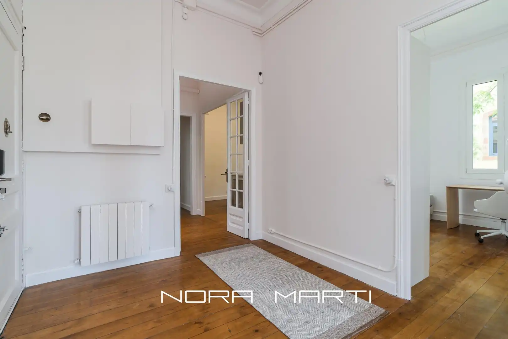 Wohnung zur Miete in Barcelona mit Klimaanlage, Heizung und Privatgarten