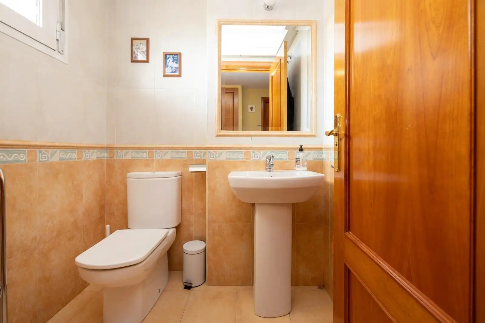 Badezimmer von Haus oder Chalet zum Verkauf in Granada mit Klimaanlage, Heizung und Terrasse