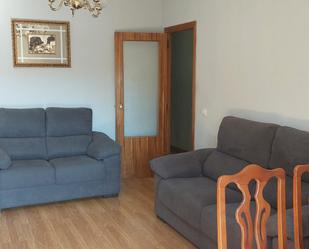 Living room of Flat for sale in Salamanca Capital  with Terrace and Balcony