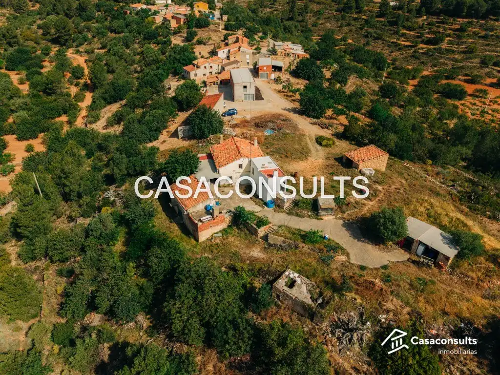 Casa rústica amb jardí en venda a Atzeneta del Maestrat, imagen 11