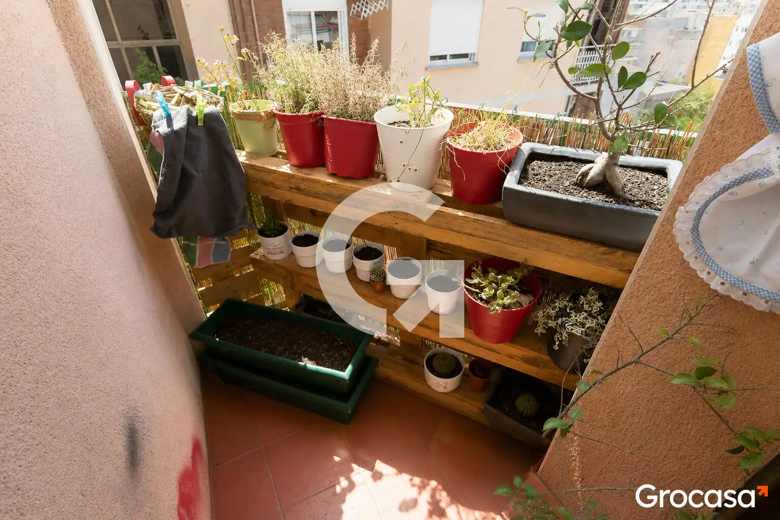 Terrassa de Pis en venda en L'Hospitalet de Llobregat amb Forn i Balcó