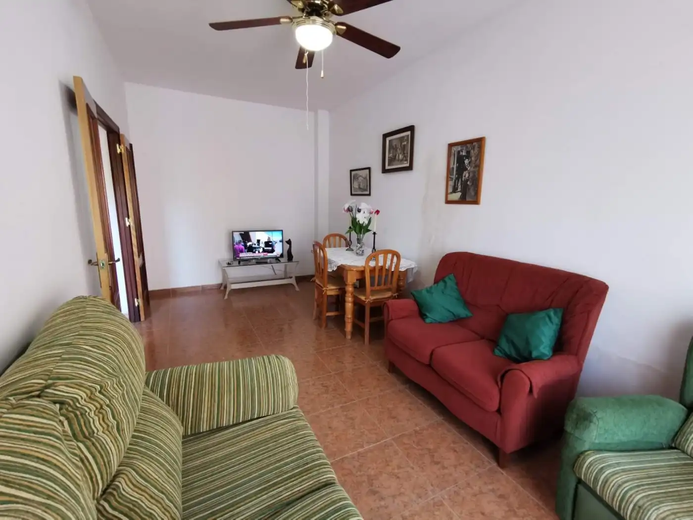Casa adosada en venta en Benamejí