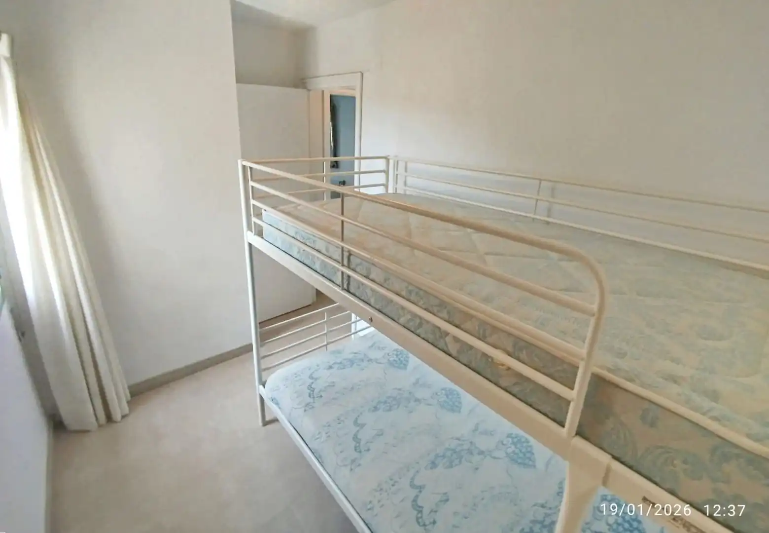 Dormitori de Apartament en venda en La Nucia amb Piscina comunitària