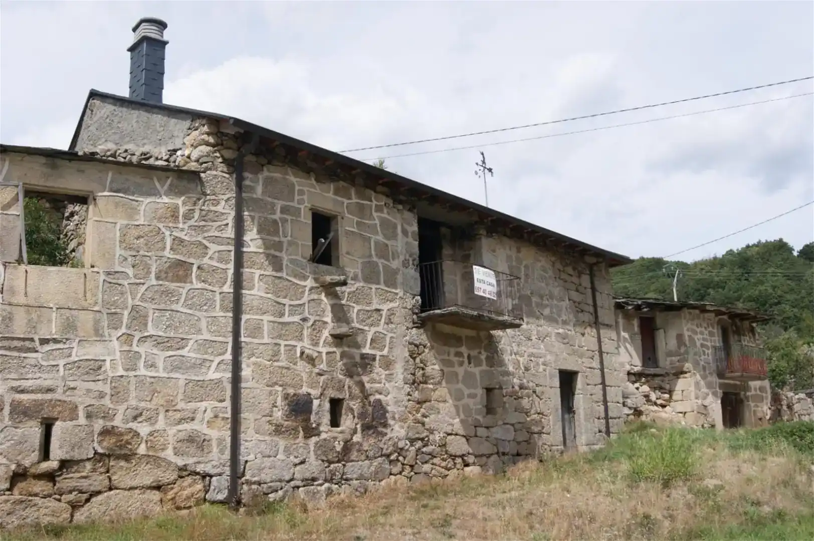 Vista exterior de Casa o chalet en venta en A Veiga  con Balcón