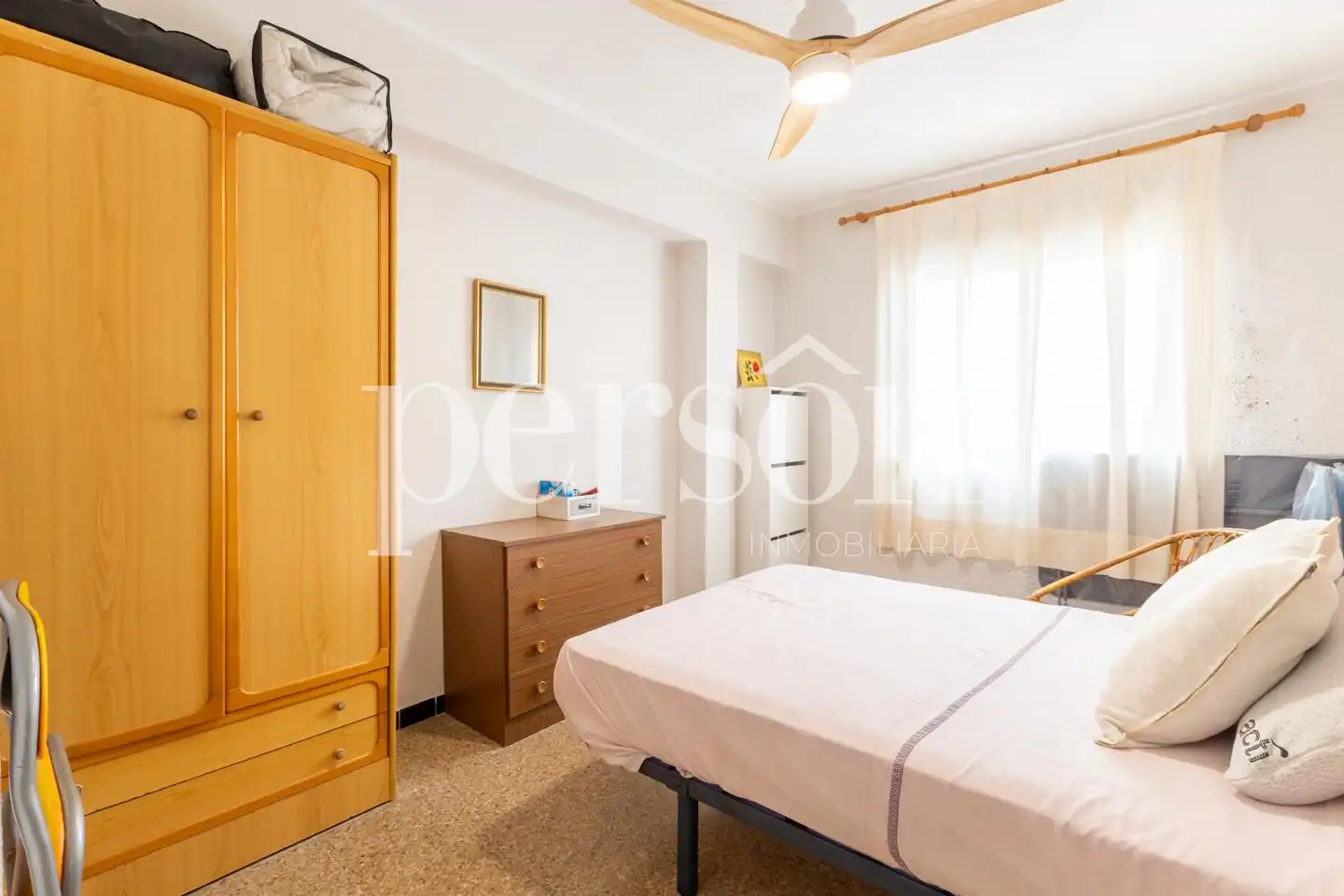 Habitación de Piso en venta en Valencia con Aire acondicionado, Amueblado y Balcón