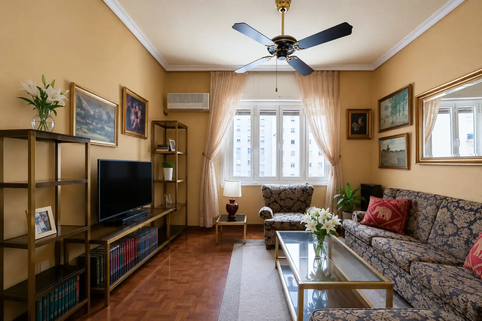 Wohnzimmer von Wohnung zum Verkauf in Madrid mit Klimaanlage und Heizung