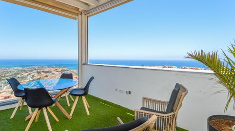 Vistas que enamoran y Atardeceres de Ensueño! Ático exclusivo en Loma Dos
