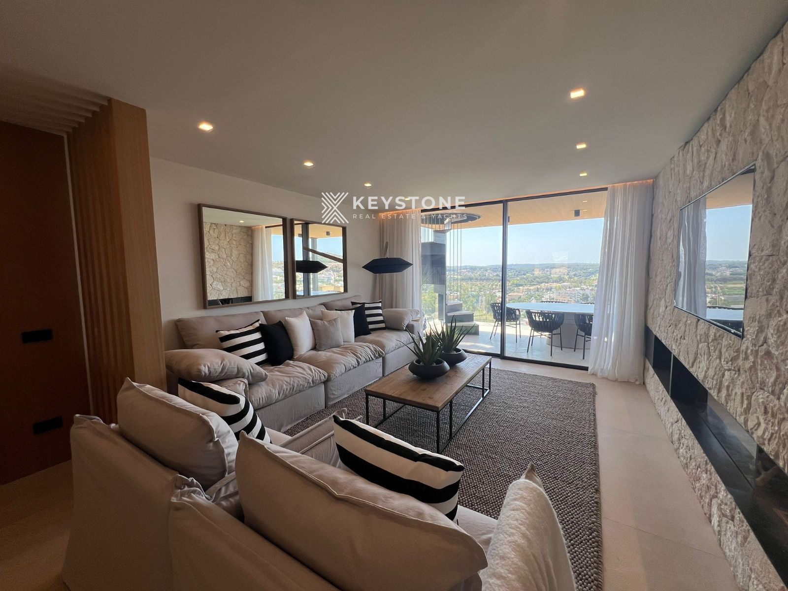 Living room of Attic to rent in Calvià  with Air Conditioner, Swimming Pool and Furnished