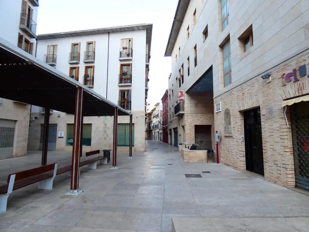 Residential land for sale in Casc Urbà, imagen 2