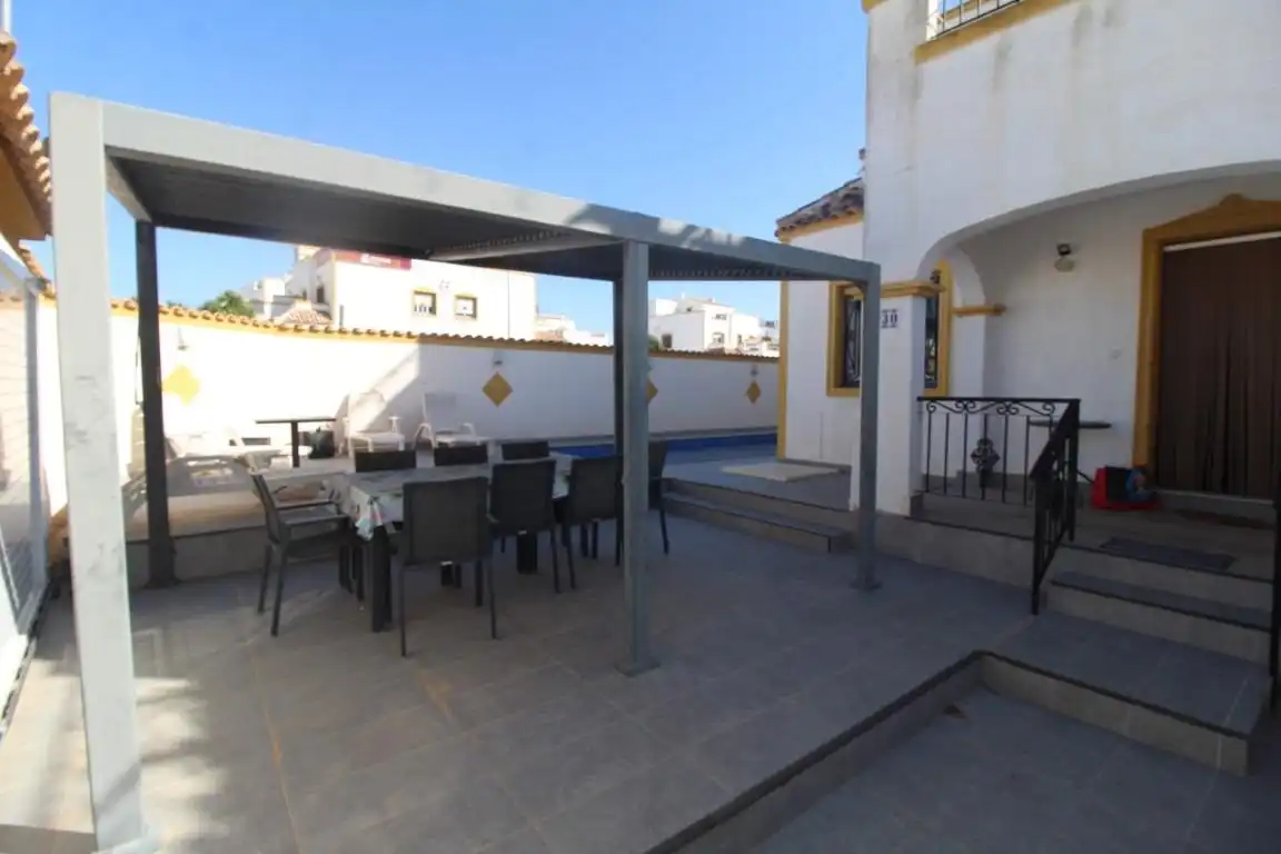 Adosado con piscina en venta en Calle Ciruelo, imagen 9