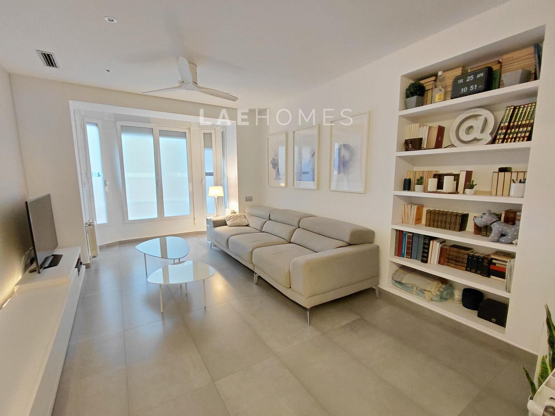 Living room of Flat to rent in Castellón de la Plana / Castelló de la Plana  with Air Conditioner, Heating and Furnished