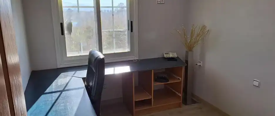 Flat for sale in San Cibrao das Viñas, imagen 5