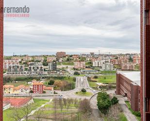 Vista exterior de Pis en venda en Santander amb Calefacció i Balcó