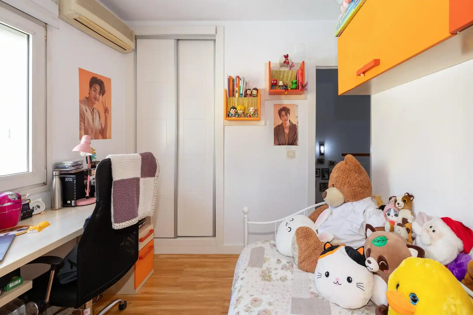 Schlafzimmer von Einfamilien-Reihenhaus zum Verkauf in Granada
