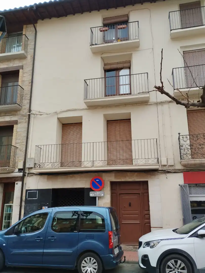 Business premises to rent in Paseo Barron 24