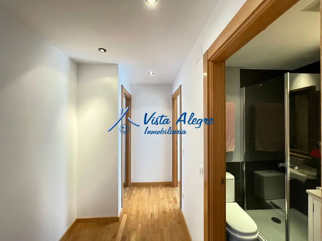 Ático en venta en Haro con Calefacción, Parquet y Terraza