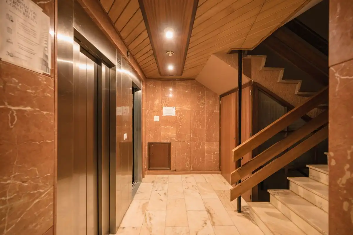 Piso con ascensor en venta en Calle del Alcalde Alfonso de Rojas, imagen 28