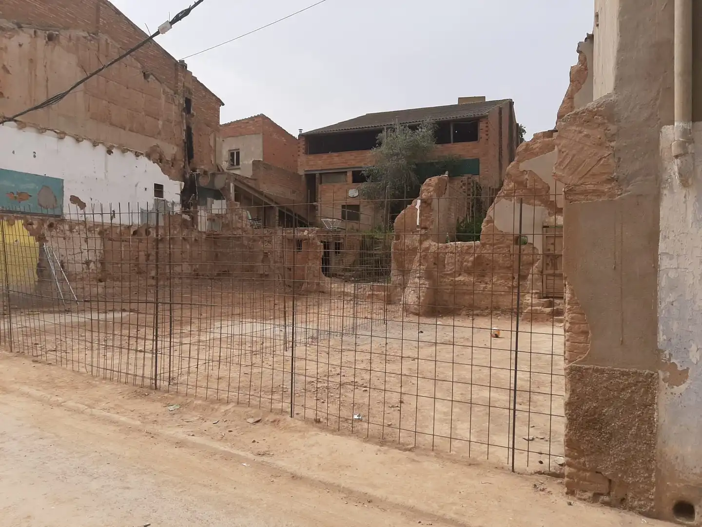 Terreno industrial en venta en Miralcamp