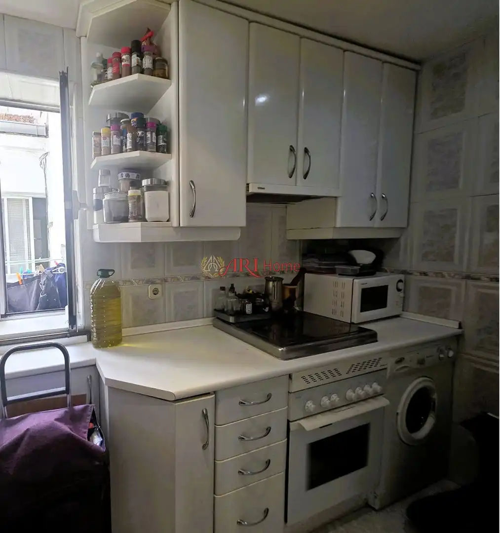 Kitchen of Flat for sale in Madrid  with Heating and Furnished
