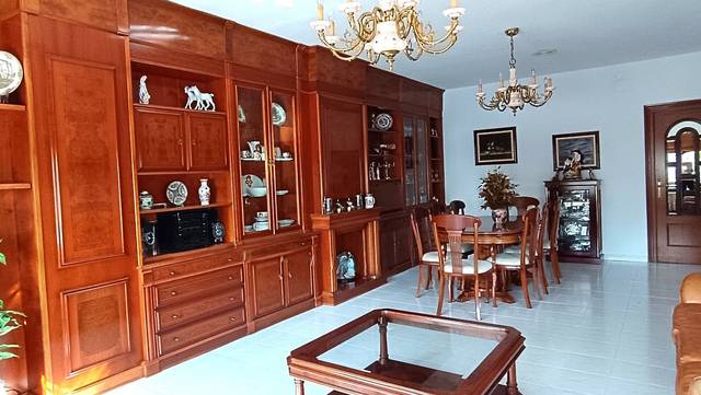 Casa-chalet en Venta en Avenida JUAN PABLO II en Guadalupe