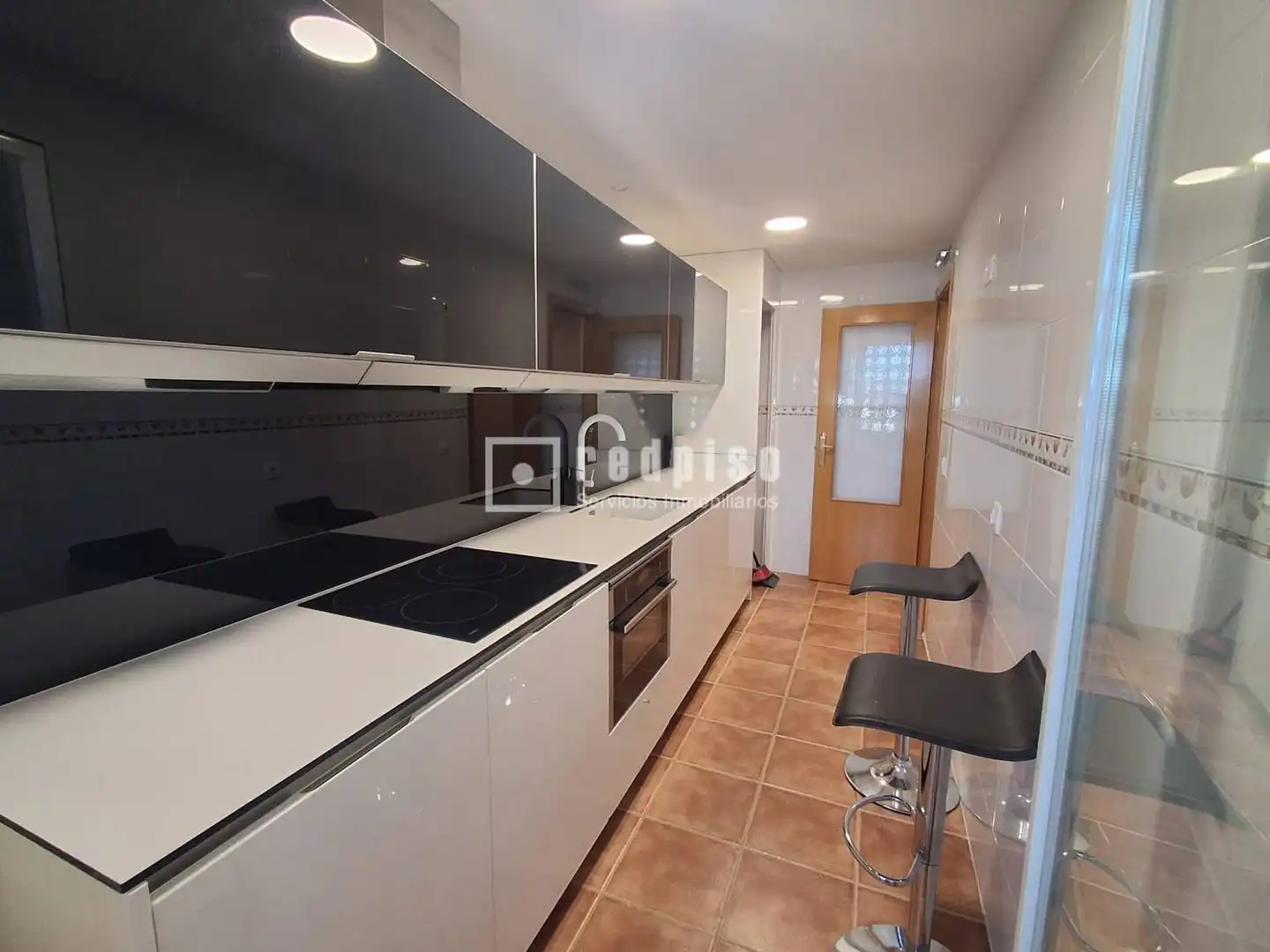 Cocina de Piso en venta en Huecas con Calefacción, Trastero y Amueblado