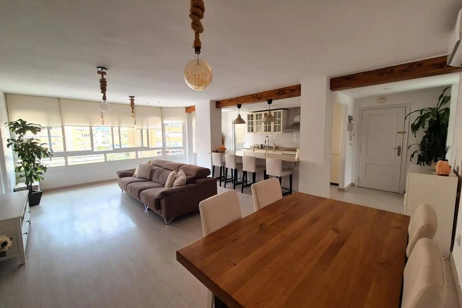 Sala d'estar de Apartament en venda en Alicante / Alacant