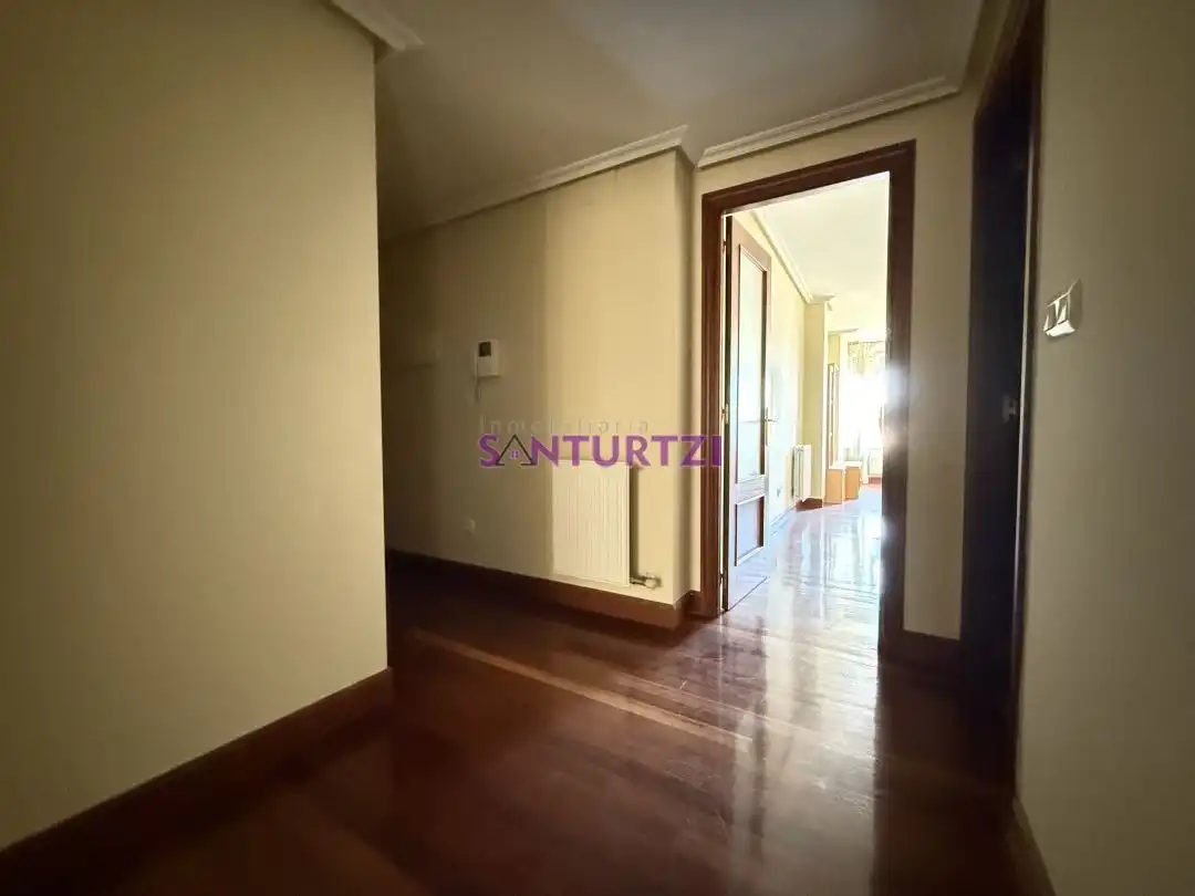 Wohnung zum Verkauf in Santurtzi  mit Heizung