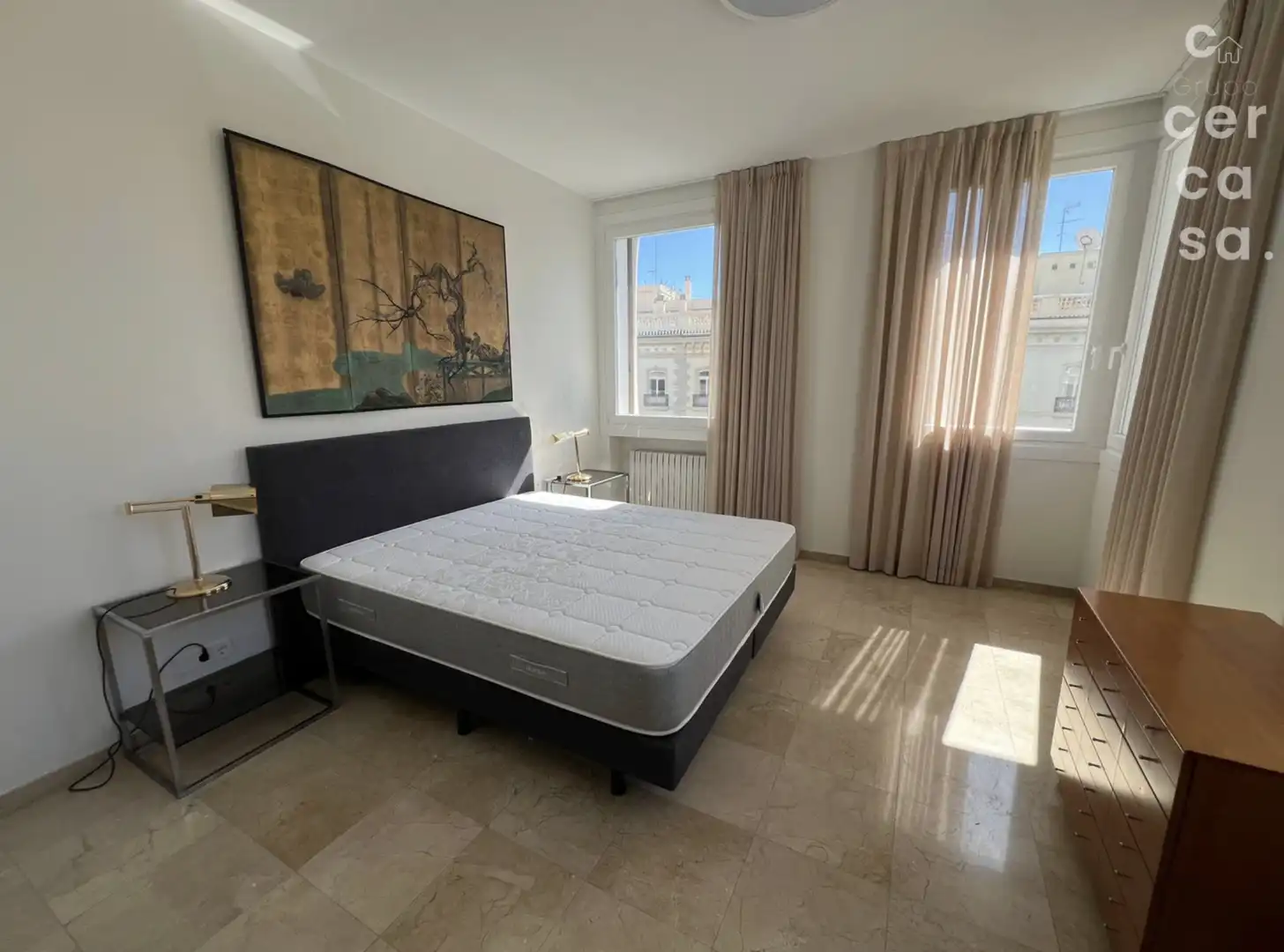Habitación de Piso de alquiler en Valencia con Aire acondicionado y Amueblado