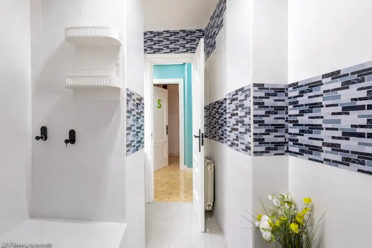 Bathroom of Flat for sale in Alcalá de Henares  with Heating
