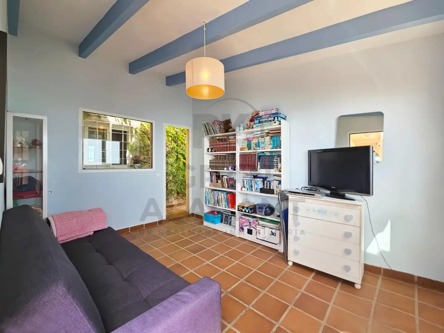 Sala d'estar de Casa o xalet en venda en Santa Pola amb Aire condicionat, Calefacció i Jardí privat