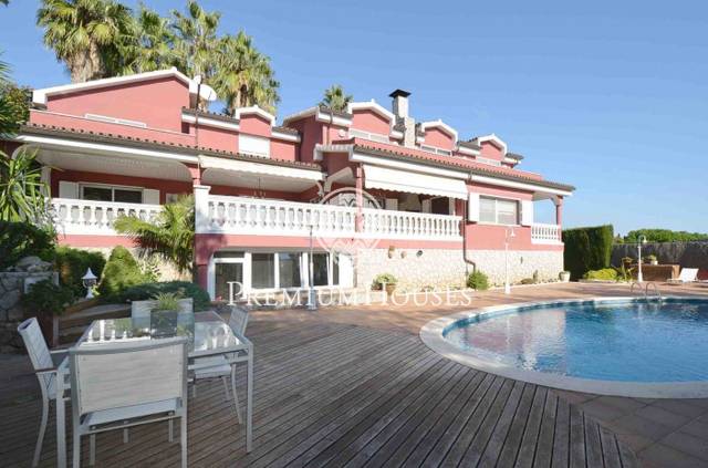 Casa-chalet en Venta en Alella