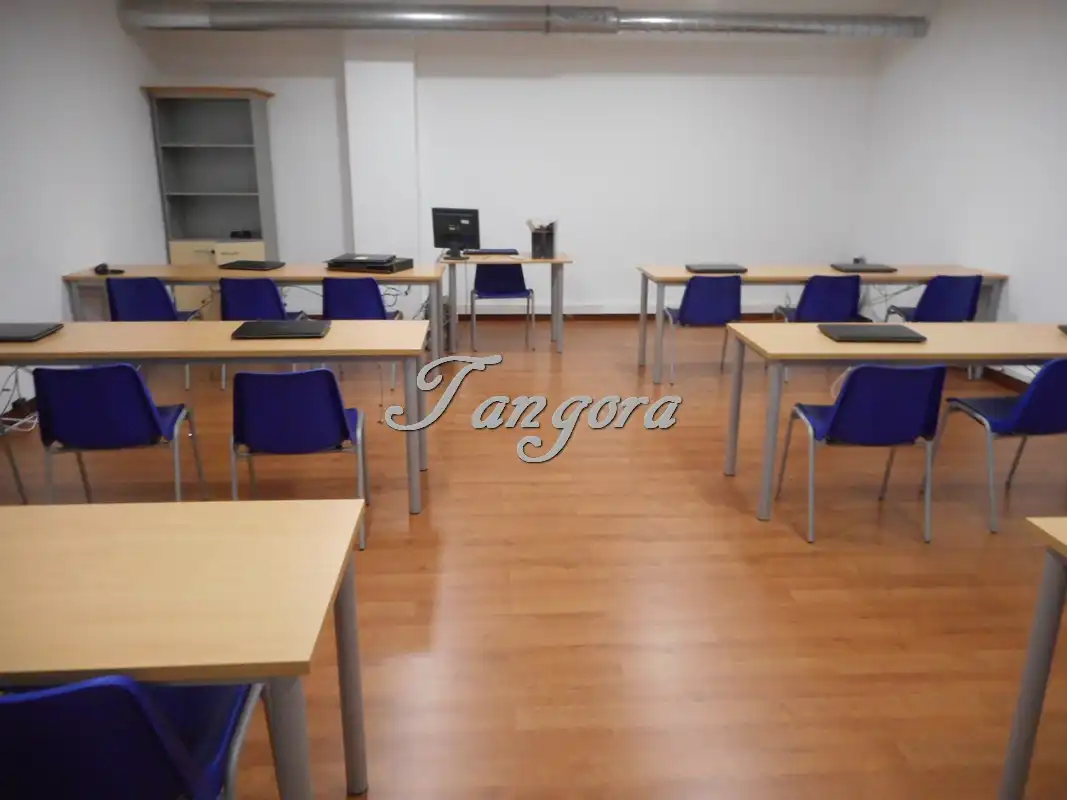 Local de alquiler en Getxo  con Aire acondicionado, Parquet y Alarma