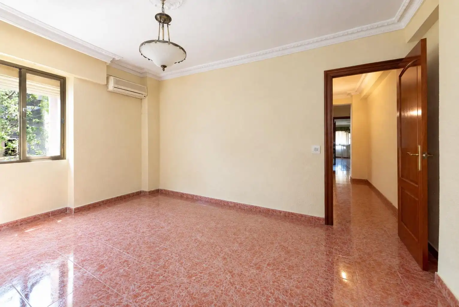 Piso con ascensor en venta en Calle de Eduardo España, imagen 7