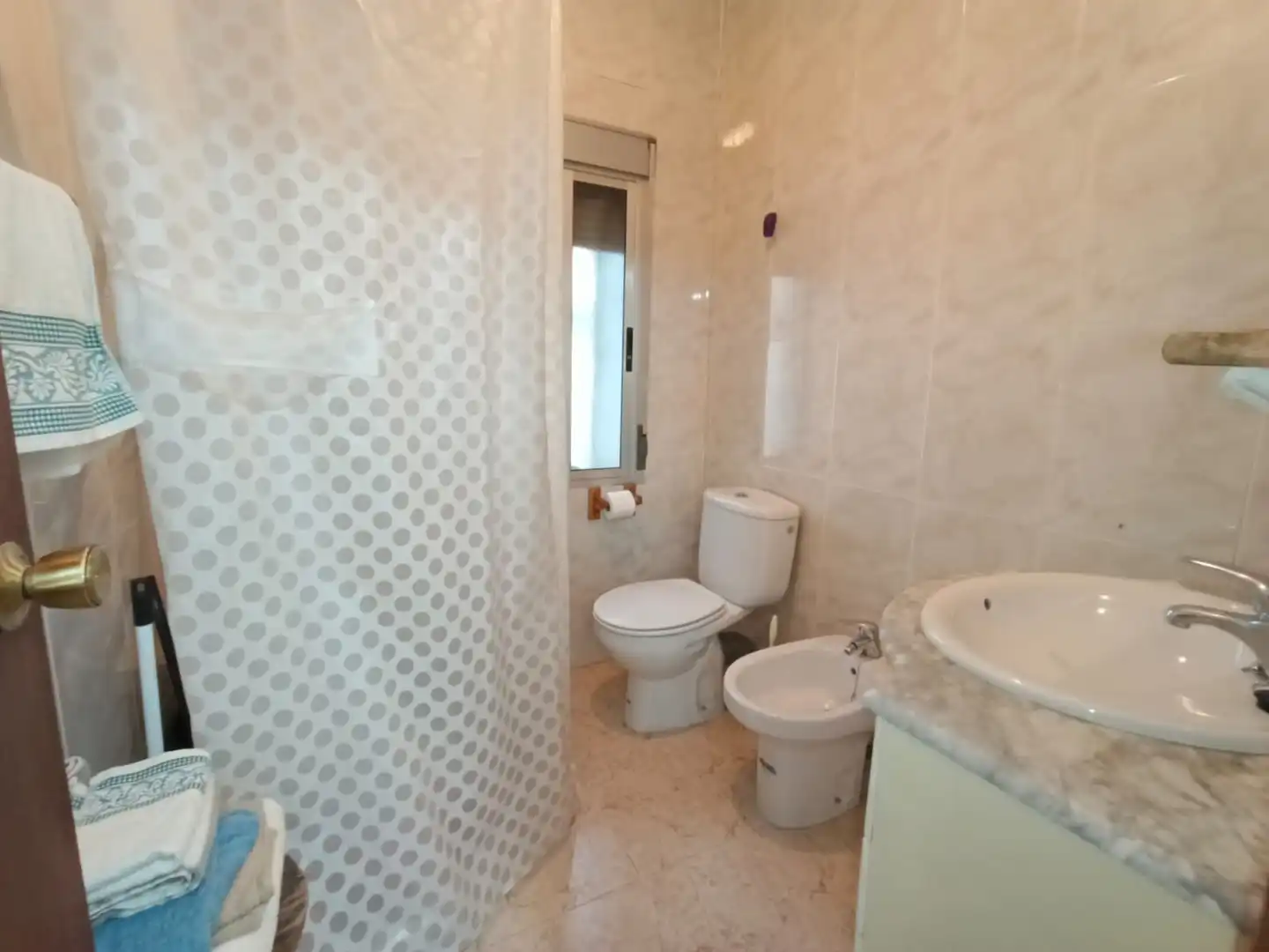 Bathroom of Flat for sale in Casco Antiguo