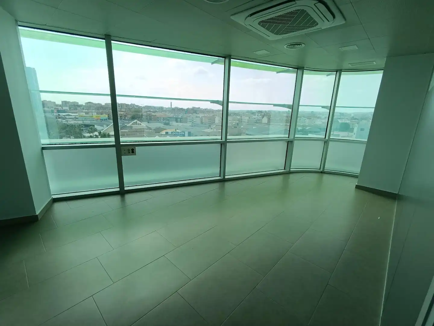 Oficina de alquiler en Murcia con Aire acondicionado