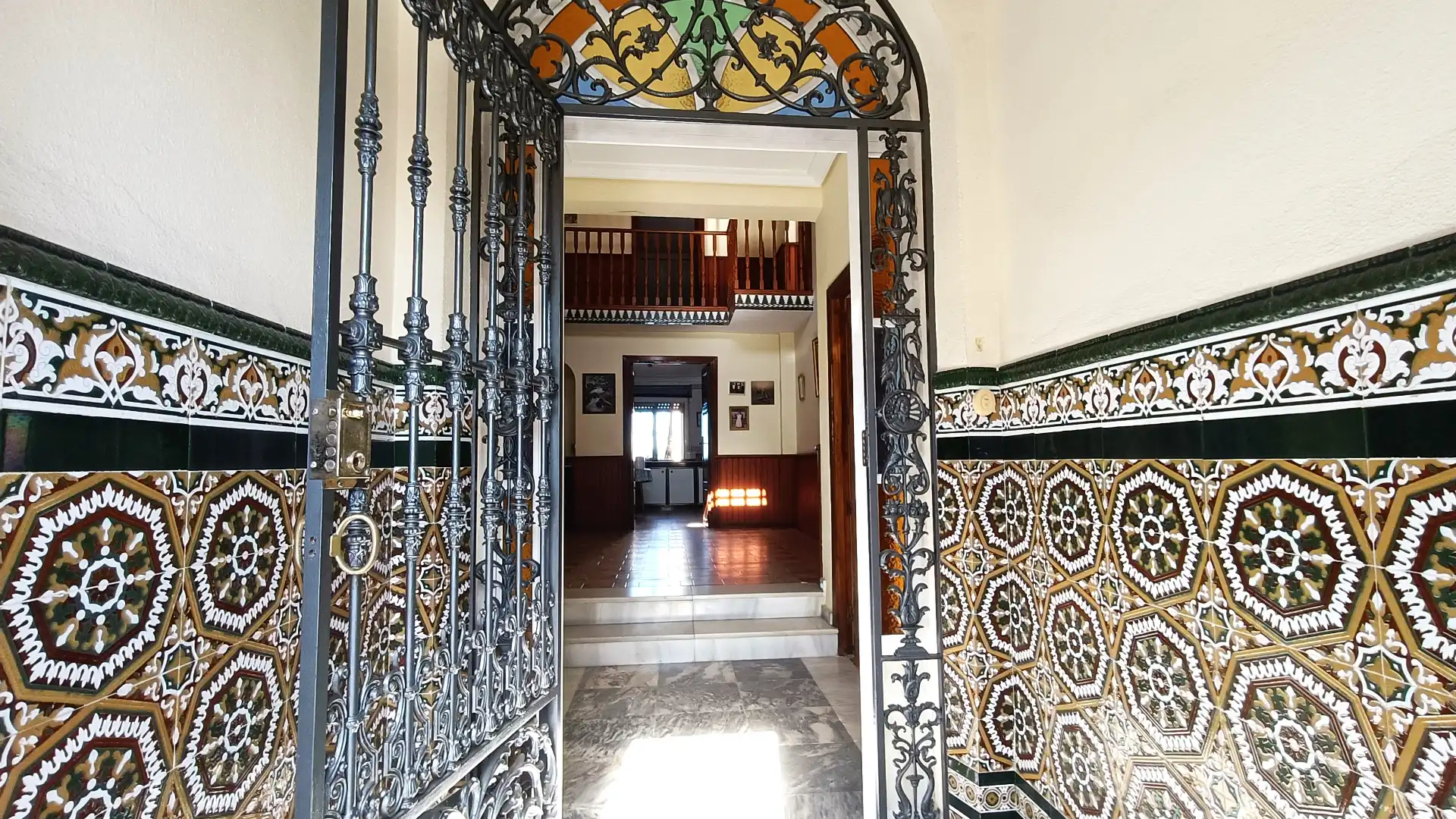 Casa adosada en venda en Villanueva del Ariscal amb Aire condicionat, Jardí privat i Terrassa