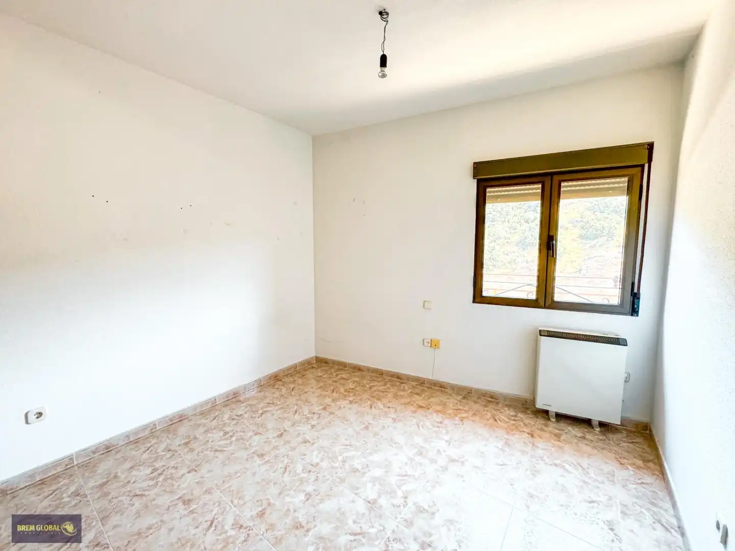 Bedroom of Detached homes for sale in Buitrago del Lozoya  with Heating, Storage room and Balcony