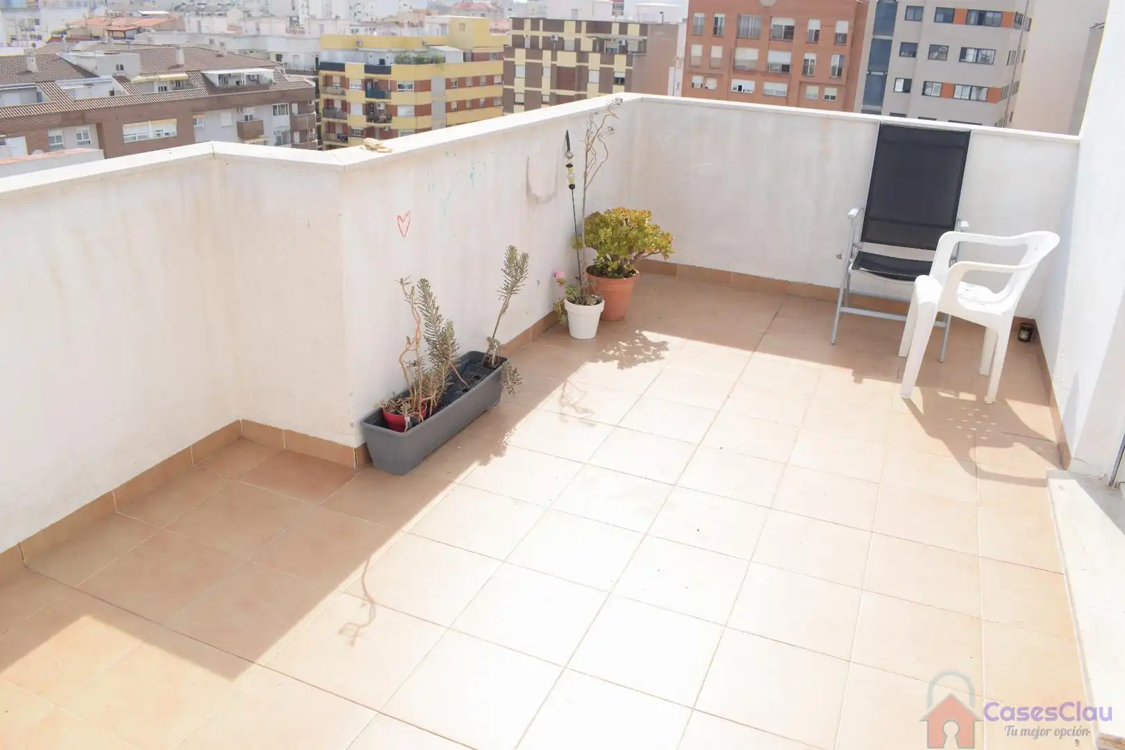 Terrasse von Dachboden zum Verkauf in Castellón de la Plana / Castelló de la Plana mit Klimaanlage, Heizung und Terrasse