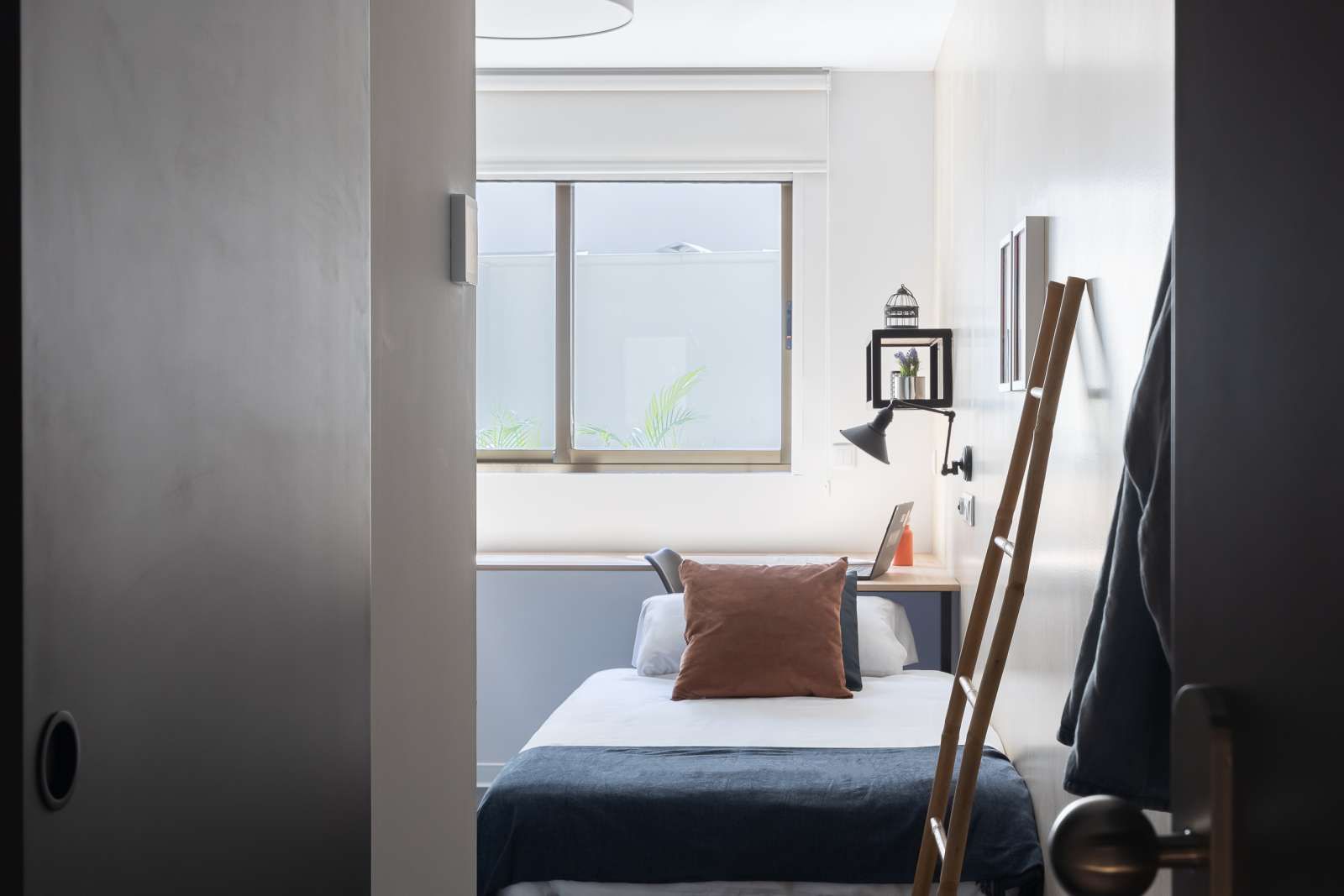 Dormitori de Estudi per a compartir en  Valencia Capital amb Aire condicionat, Calefacció i Terrassa