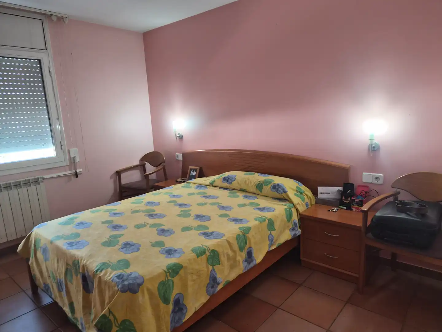 Dormitori de Casa o xalet en venda en Rubí amb Aire condicionat, Calefacció i Jardí privat