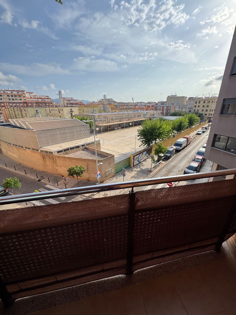 Exterior view of Flat for sale in Castellón de la Plana / Castelló de la Plana  with Air Conditioner and Balcony