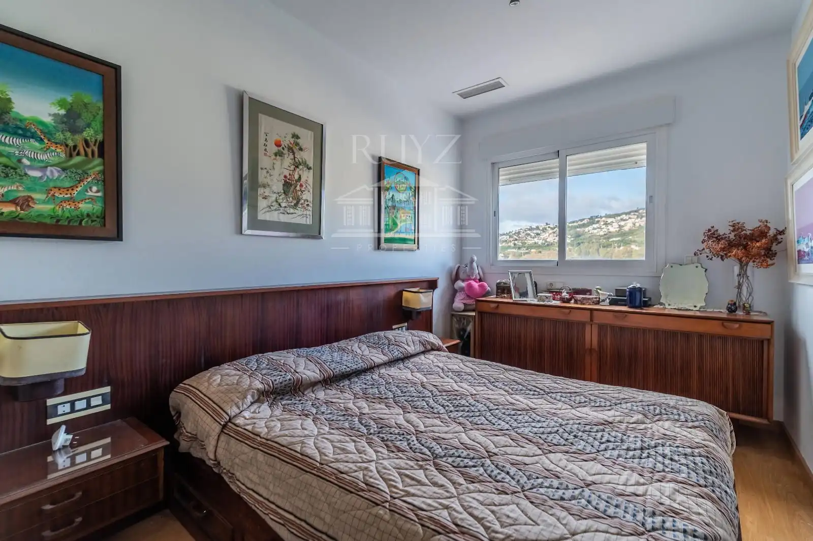 Habitación de Ático en venta en Salobreña con Aire acondicionado, Calefacción y Terraza