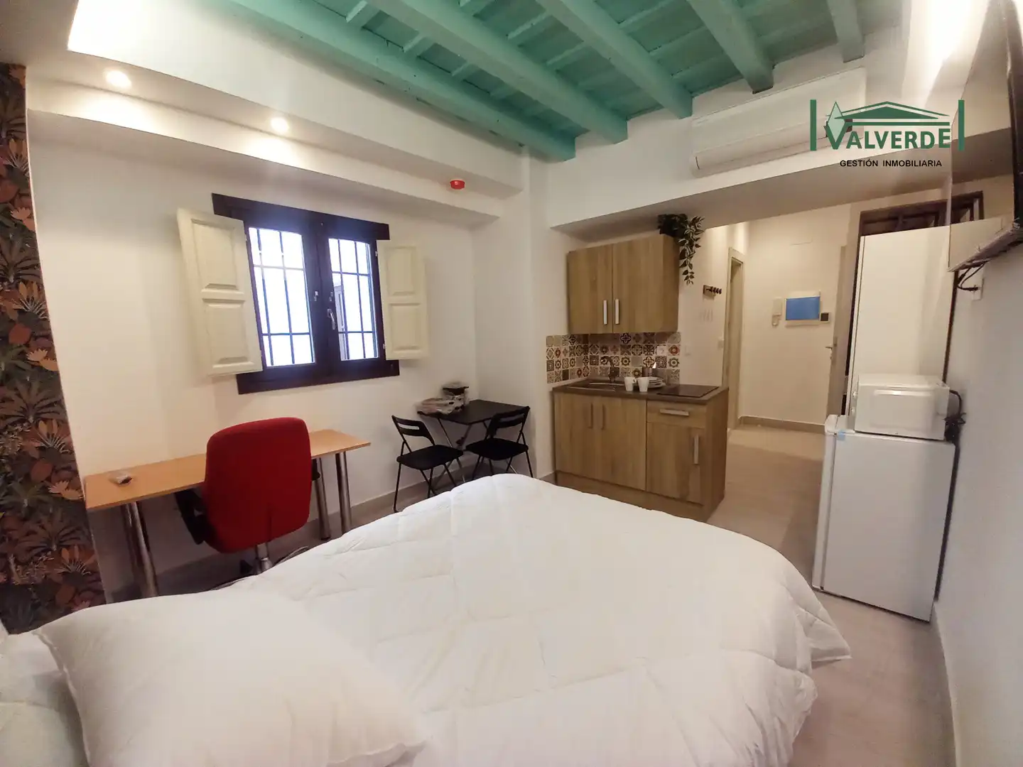 Schlafzimmer von Wohnung zur Miete in Granada mit Klimaanlage, Heizung und Möbliert