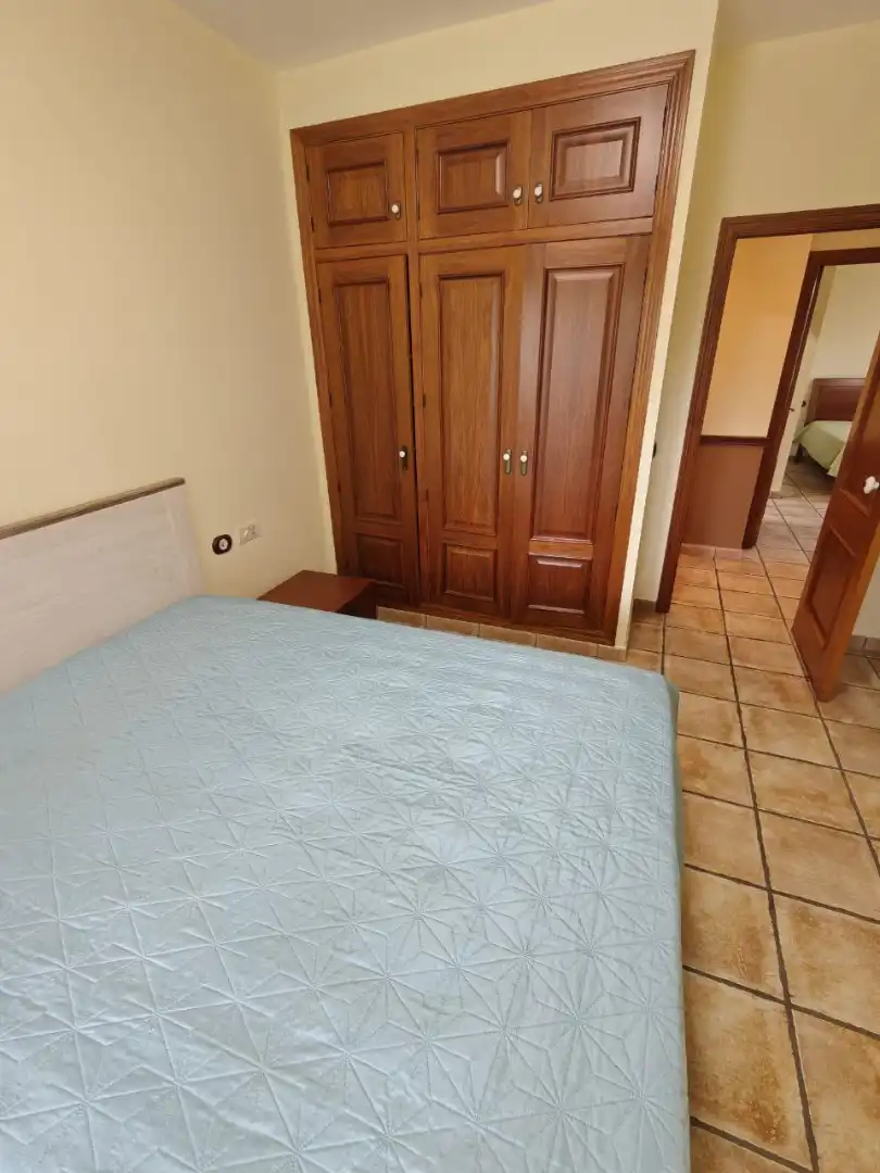 Habitación de Casa o chalet de alquiler en San Vicente del Raspeig / Sant Vicent del Raspeig con Aire acondicionado, Calefacción y Jardín privado