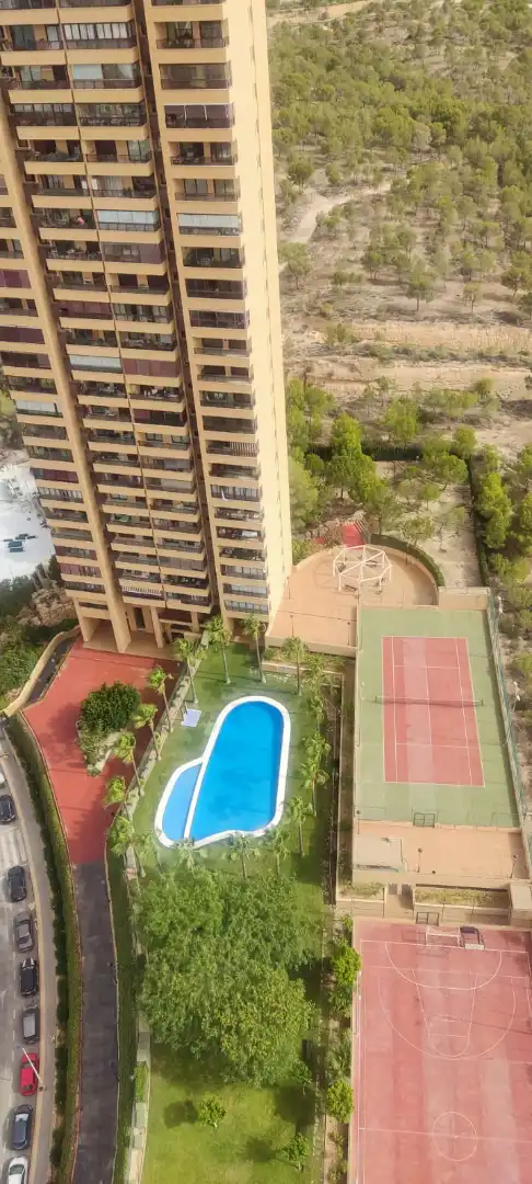 Swimming pool of Flat for sale in Benidorm  with Air Conditioner, Terrace and Furnished
