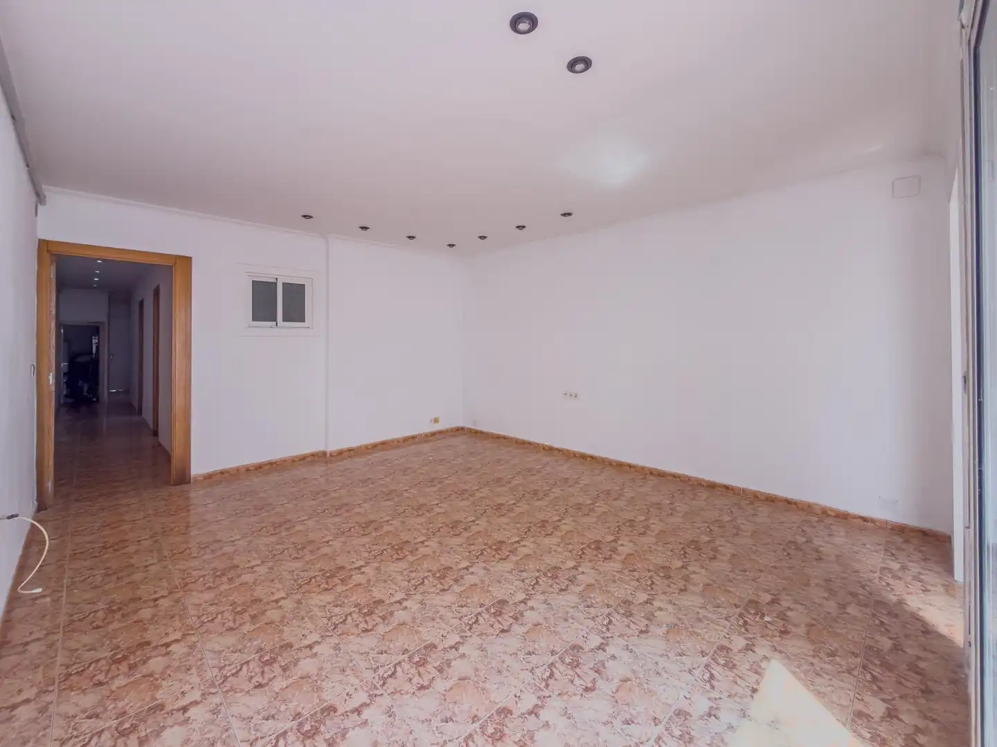 Planta baja en venta en Calle del Concili Egarenc, La Cogullada