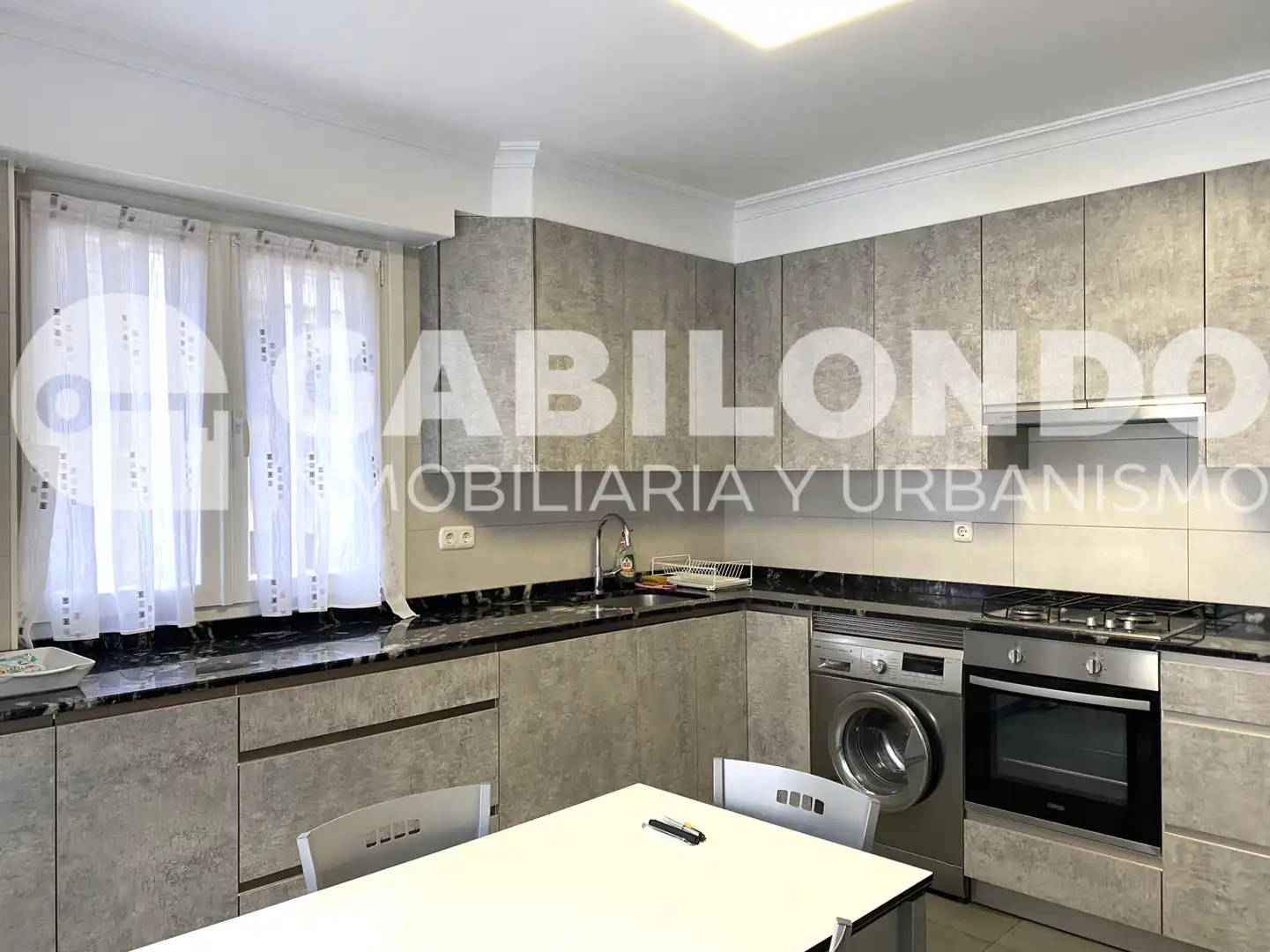 Cocina de Piso en venta en Elgoibar con Calefacción, Parquet y Trastero